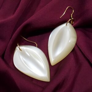 White Shell Earrings Set